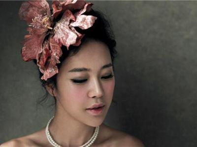 Pihak Label Ungkap Alasan Tutupi Kehamilan Baek Ji Young